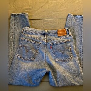 Levi’s Wedgie Jeans Size 27
